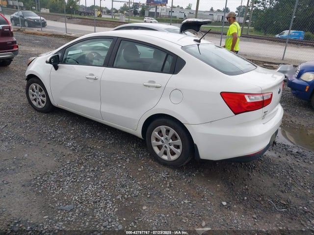 KNADM4A35G6649562 KIA gamma