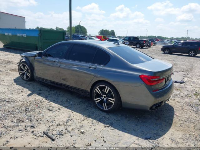 2017 BMW 7 SERIES WBA7F2C57HG421911 Photo 2