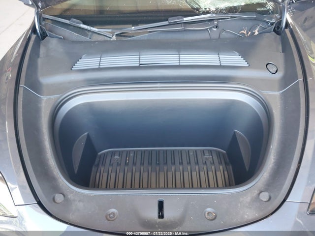 2023 TESLA MODEL Y 7SAYGDEE8PF639557 Photo 9