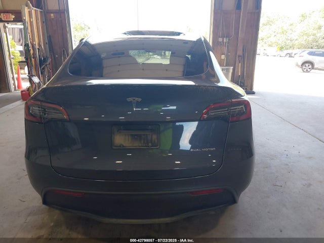 7SAYGDEE8PF639557 Tesla 2023