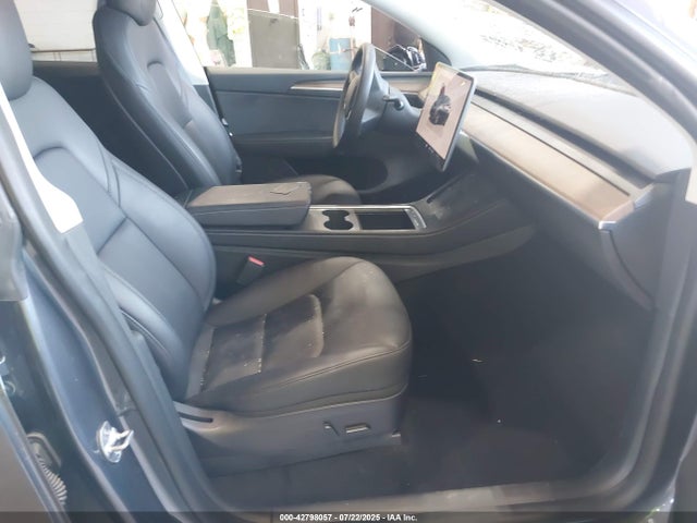 2023 TESLA MODEL Y 7SAYGDEE8PF639557 Photo 4