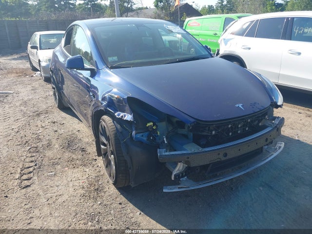 2022 TESLA MODEL Y 7SAYGDEF4NF539414 Photo 0