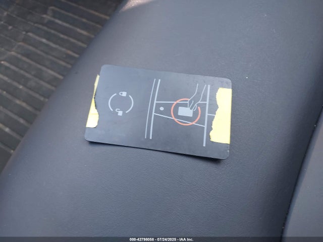 2022 TESLA MODEL Y 7SAYGDEF4NF539414 Photo 10