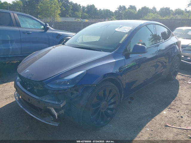 2022 TESLA MODEL Y 7SAYGDEF4NF539414 Photo 1