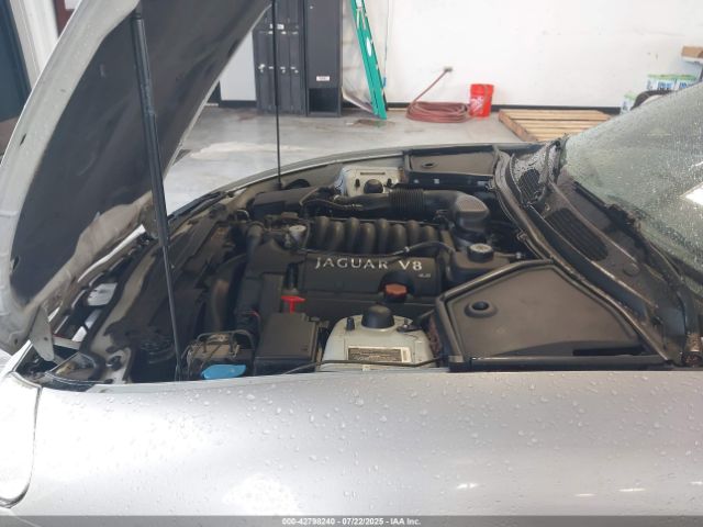 1999 JAGUAR XK8 SAJGX2048XC036506 Photo 9