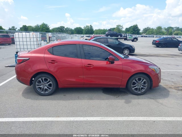 3MYDLBYV2KY505634 Toyota p5v