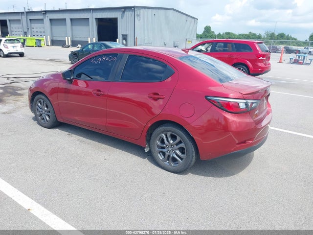 3MYDLBYV2KY505634 Toyota p5v