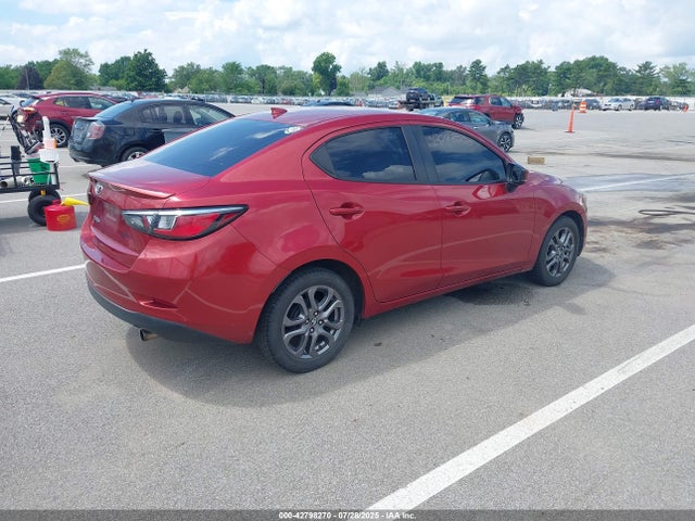 3MYDLBYV2KY505634 Toyota p5v