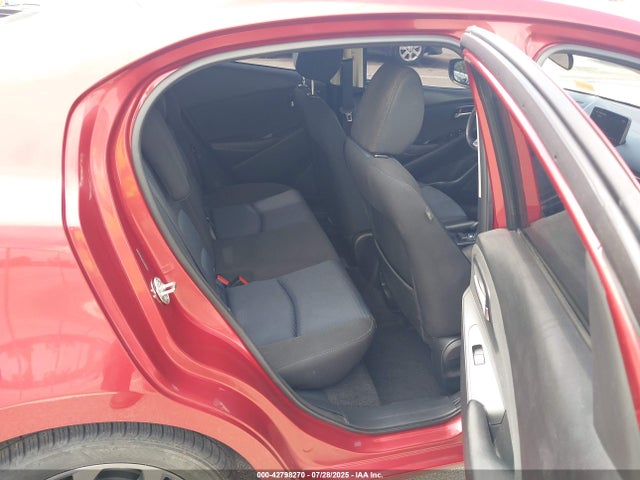 3MYDLBYV2KY505634 Toyota p5v