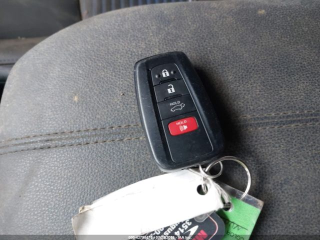2022 TOYOTA RAV4 HYBRID 4T3E6RFV4NU092518 Photo 10