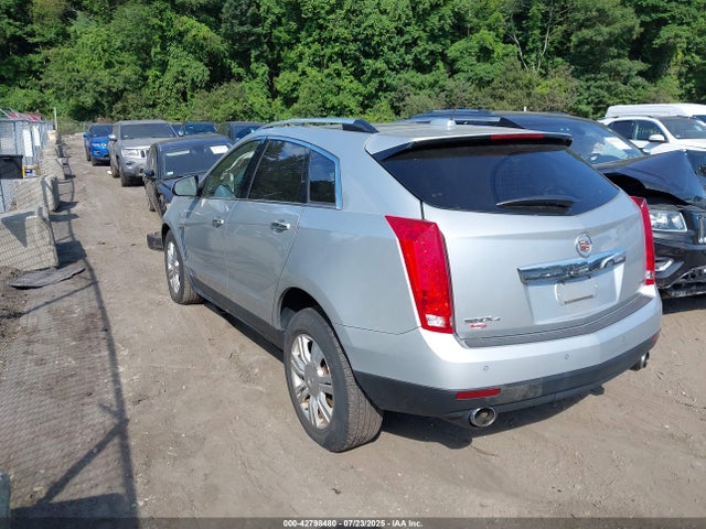 2015 CADILLAC SRX 3GYFNEE39FS583336 Photo 2
