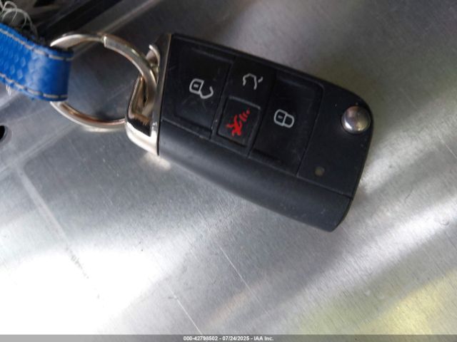 2021 VOLKSWAGEN TIGUAN 3VV3B7AX7MM043668 Photo 10