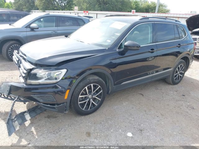 2021 VOLKSWAGEN TIGUAN 3VV3B7AX7MM043668 Photo 1