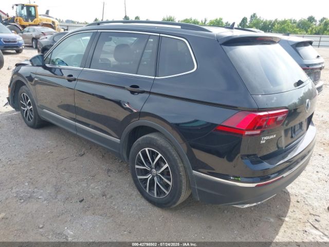 2021 VOLKSWAGEN TIGUAN 3VV3B7AX7MM043668 Photo 2