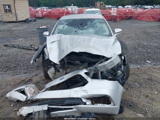 Ford 2018 2018 3FA6P0HD0JR243151 Image 13