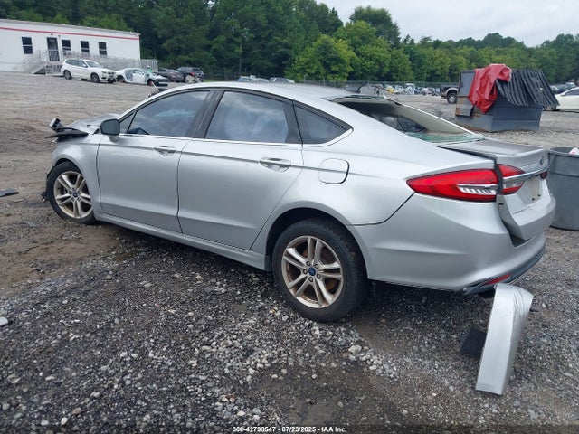 Ford 2018 2018 3FA6P0HD0JR243151 Image 3