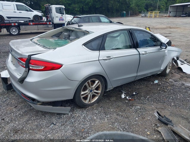 Ford 2018 2018 3FA6P0HD0JR243151 Image 4