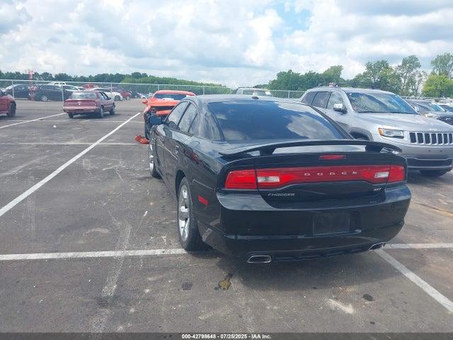 2C3CDXHG8EH105517 Dodge Charger