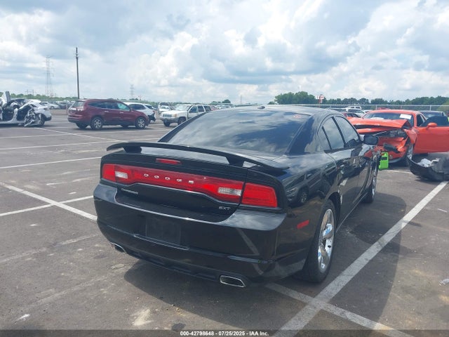 2C3CDXHG8EH105517 Dodge Charger