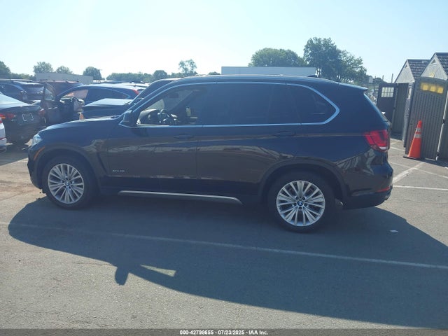 5UXKR0C35H0V84216 BMW X5