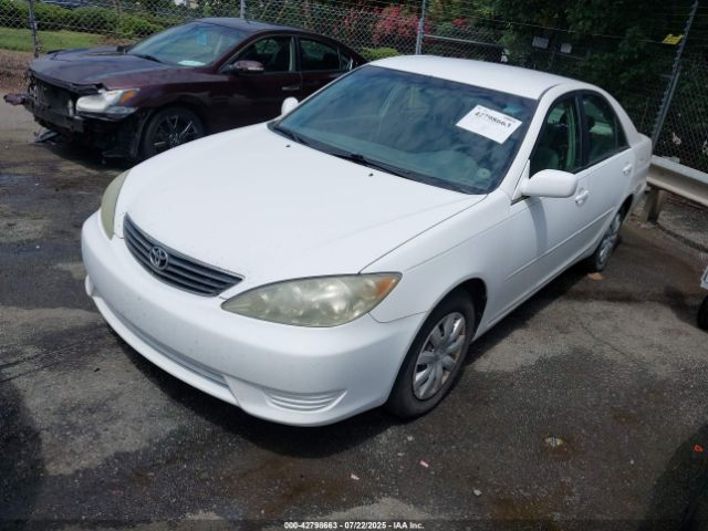 2005 TOYOTA CAMRY 4T1BE32K65U571787 Photo 1