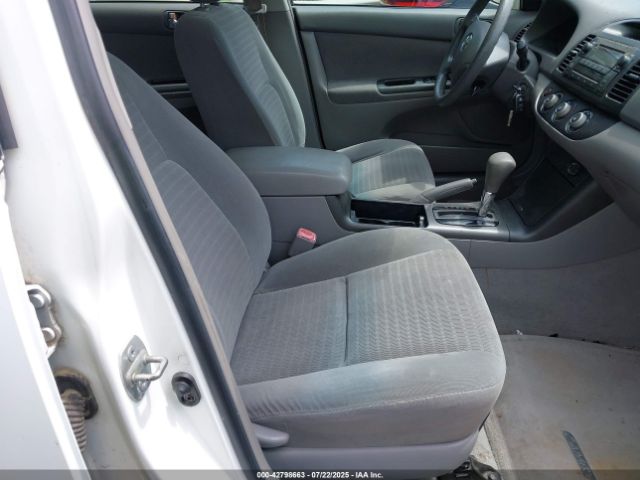 2005 TOYOTA CAMRY 4T1BE32K65U571787 Photo 4