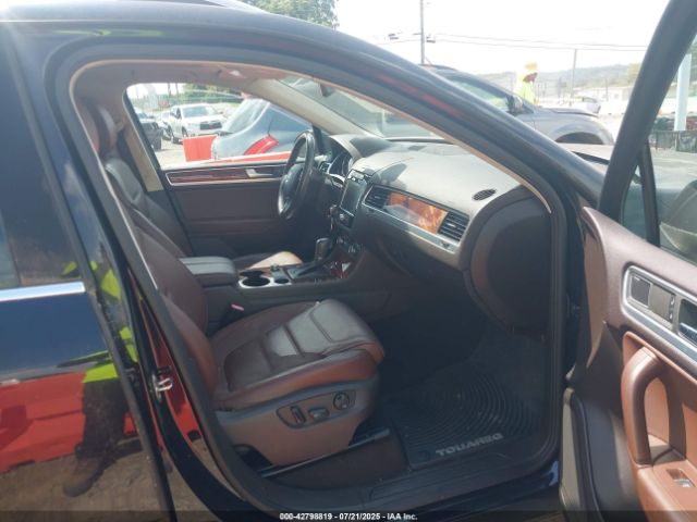 2012 VOLKSWAGEN TOUAREG WVGFF9BP7CD002487 Photo 4