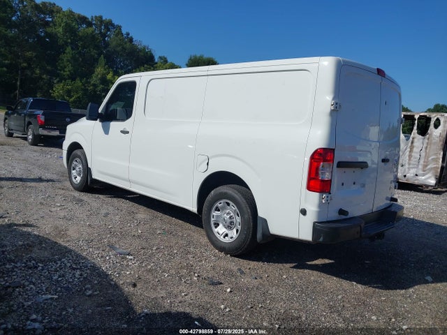 1N6BF0KY7GN811590 Nissan 2016