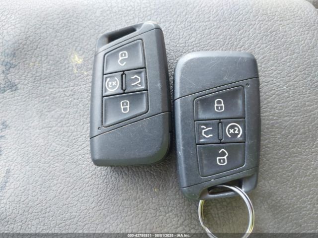 2018 VOLKSWAGEN TIGUAN 3VV2B7AX6JM028375 Photo 10