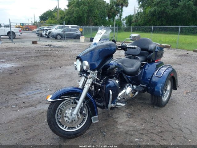 2012 HARLEY-DAVIDSON FLHTCUTG 1HD1MAM14CB857771 Photo 1