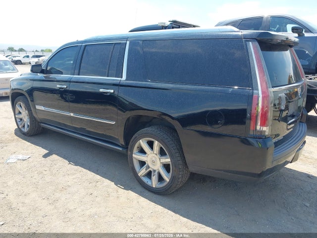 2015 CADILLAC ESCALADE ESV 1GYS4JKJ1FR290370 Photo 2