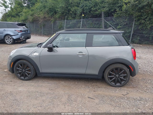 WMWXP7C35H2C61682 Mini Hardtop
