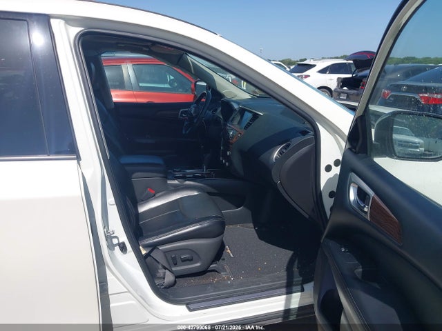 5N1DR2MM1HC680626 Nissan 2017