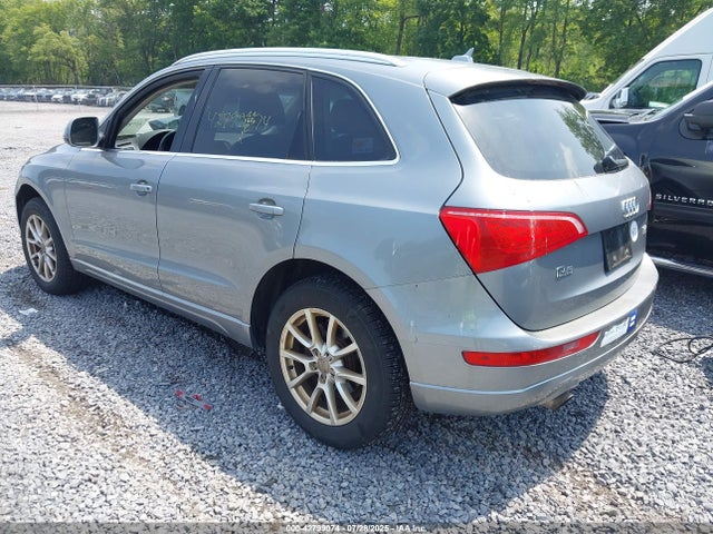 2010 AUDI Q5 WA1LKAFP1AA083316 Photo 2