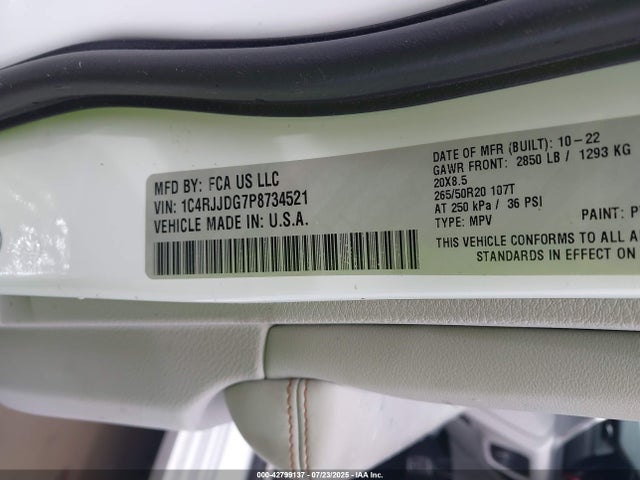 Jeep GRAND CHEROKEE L 2023 1C4RJJDG7P8734521 Image 9