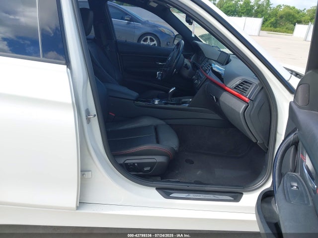 BMW 335i 2014 WBA3A9C52EF479349 Image 5