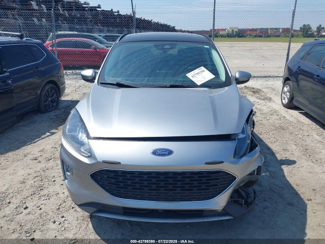 1FMCU0H63NUA30812 Ford dragon di tc