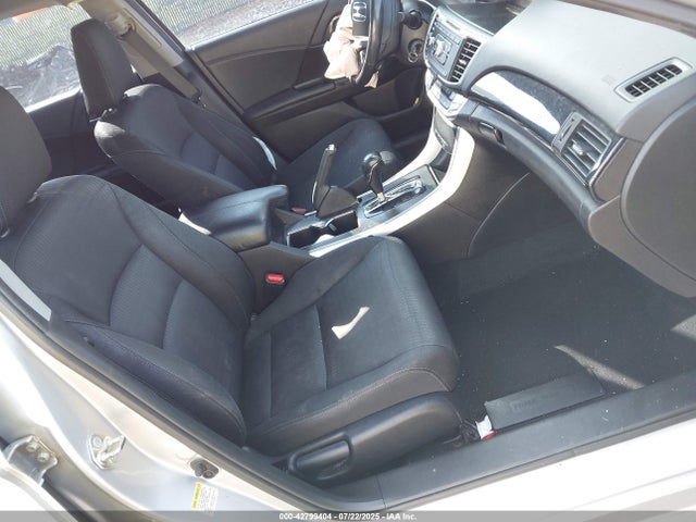 1HGCR2F53FA125578 Honda k24w1