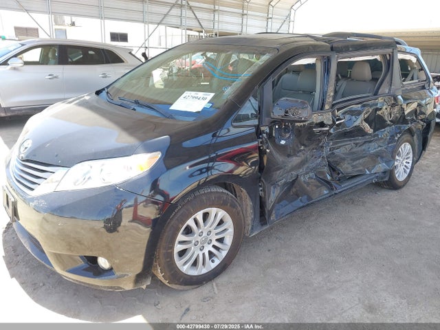 Toyota 2gr-fks 2015 5TDYK3DC5FS677845 Image 2