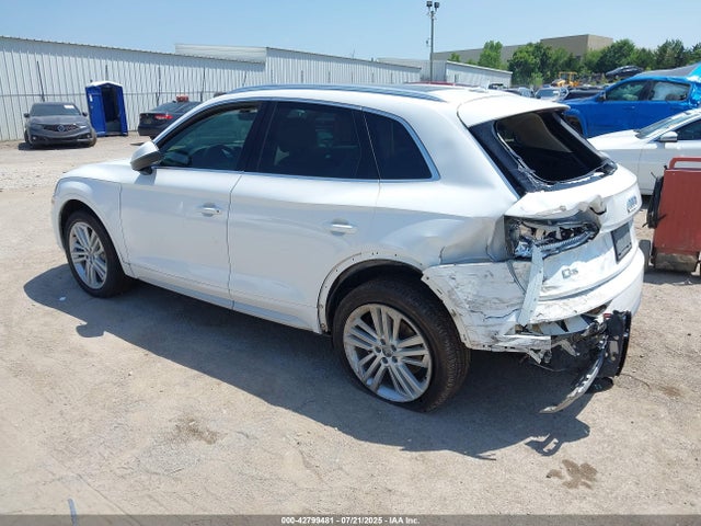 2018 AUDI Q5 WA1BNAFY9J2135748 Photo 2