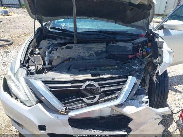 1N4AL3AP2GN392992 Nissan 2016
