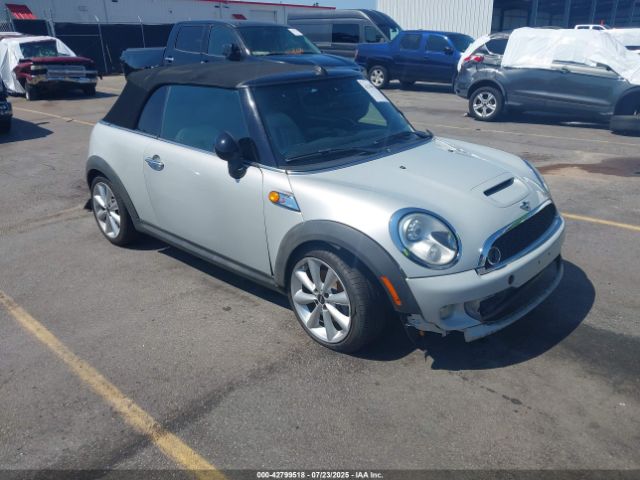 2014 MINI CONVERTIBLE WMWZP3C58ET298621 Photo 0