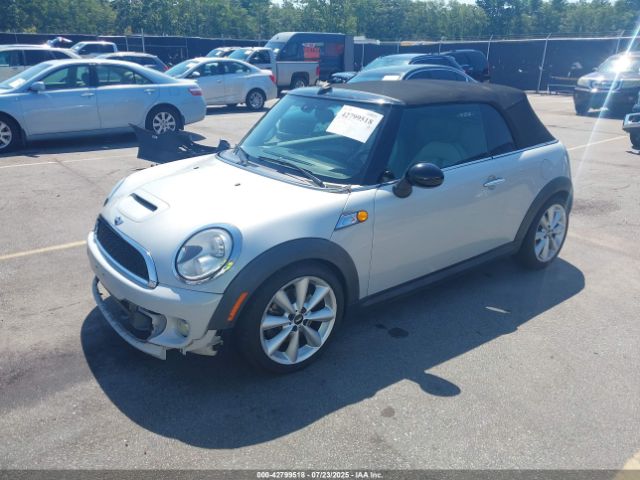 2014 MINI CONVERTIBLE WMWZP3C58ET298621 Photo 1