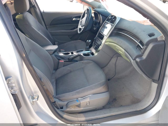 Chevrolet lkw 2014 1G11B5SL0EF161254 Image 5
