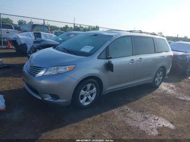 2015 TOYOTA SIENNA 5TDKK3DC2FS674908 Photo 1
