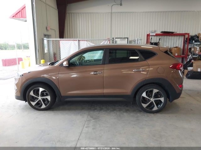 KM8J3CA26GU143093 Hyundai 2016