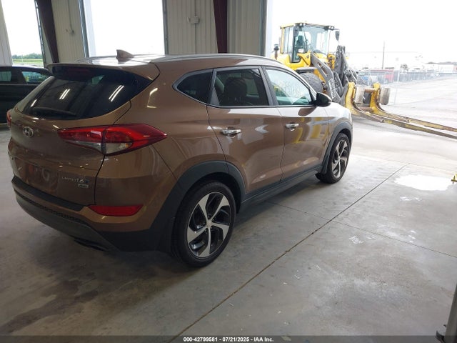 KM8J3CA26GU143093 Hyundai 2016