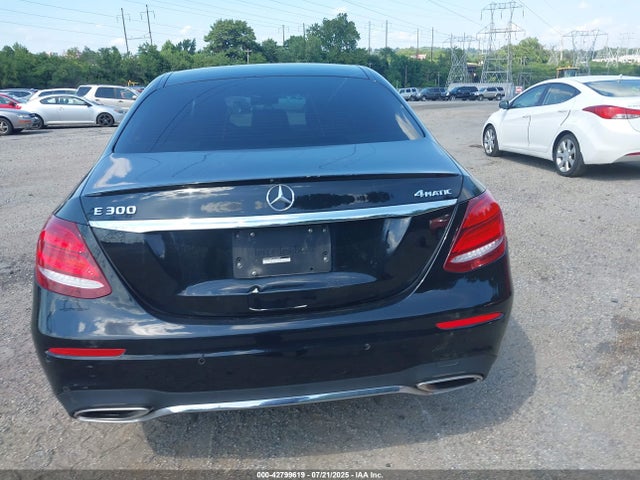 Mercedes-Benz m274 2018 WDDZF4KB7JA370407 Image 17