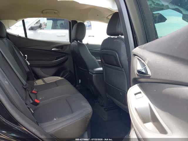 42799647 :رقم المزاد ، KL4MMBS25PB072398 vin ، 2023 Buick Encore Gx Preferred Fwd مزاد بيع