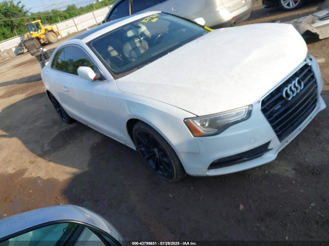 2013 AUDI A5 WAUVFAFR6DA002106 Photo 0